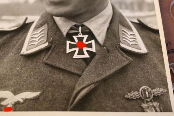 Pressefoto 17,5x12,5  Oberfeldwebel Otto Meyer - Kampfgeschwader im Osten